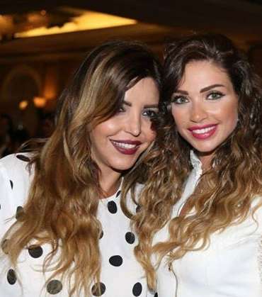 داليدا خليل وإطلالة الشعر المجعّد