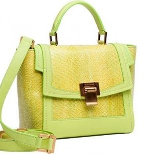 إليكِ هذه الحقائب من إيلي صعب لربيع 2013