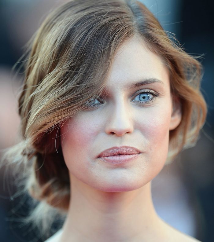 جربي خلطة لتوريد الشفايف لنتيجة رائعة