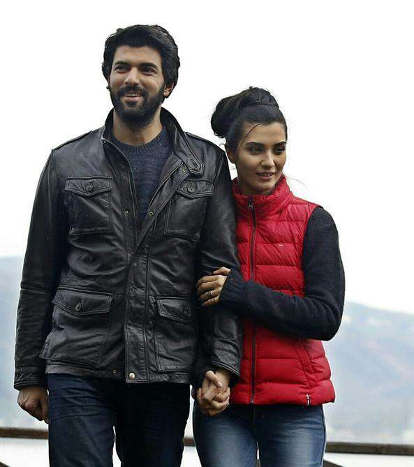 احلى ازياء توبا بويوكوستن