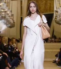 إليكِ بالصور مجموعة Roland Mouret لربيع وصيف 2016