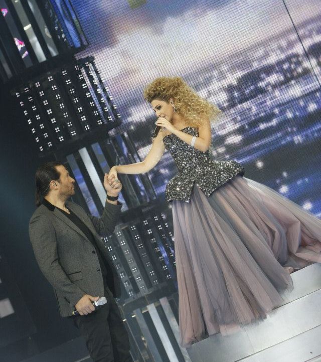 فستان ميريام فارس في برنامج Celebrity Duets
