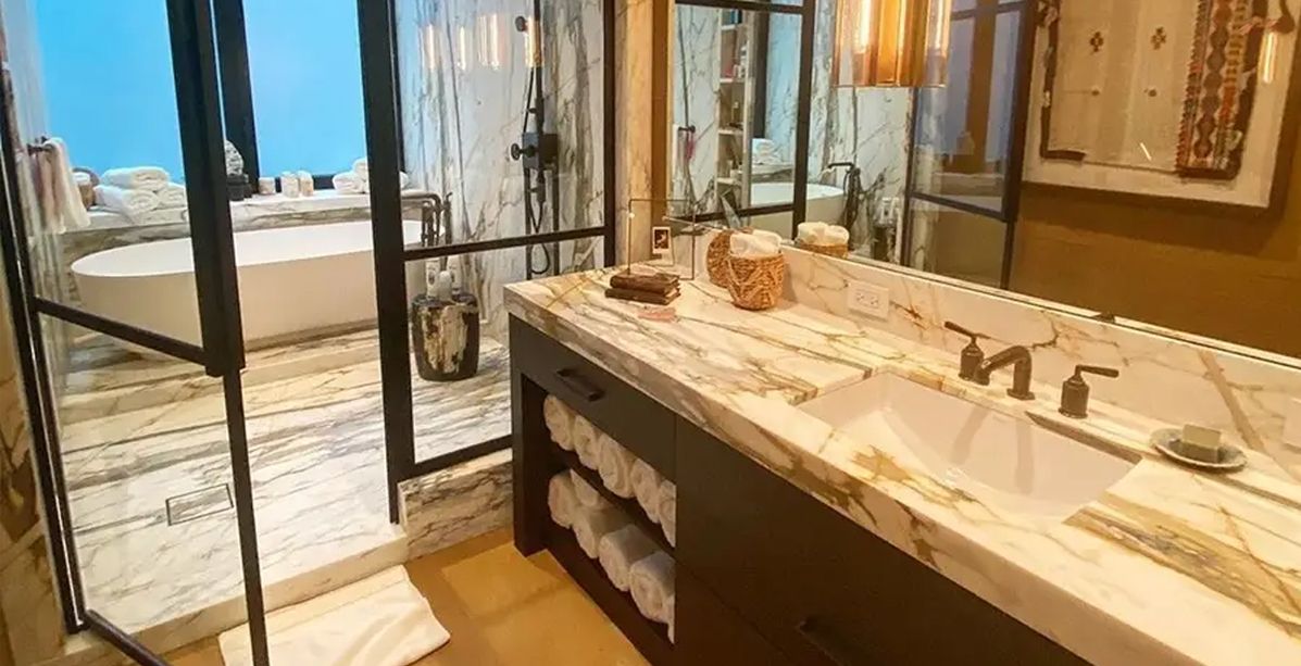 حمامات النجمات العالميات