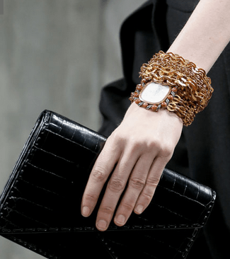 اعتمدي في شتاء 2014 موضة الساعة الـ Medallions من بوتيغا فينيتا