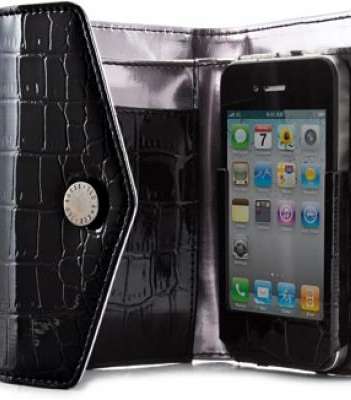 شنطة جلدية من تصميم Ted Baker