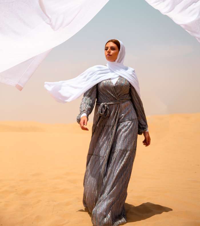 اكتشفي تصاميم Ba&sh المحتشمة