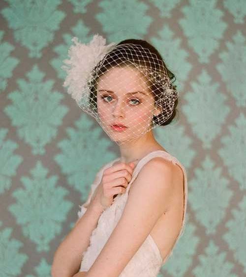 تألقي بالشعر القصير الريترو