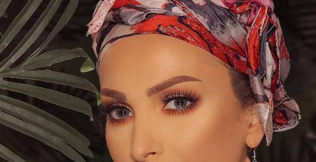 أول صورة عائلية لأمل حجازي بعد ارتدائها الحجاب