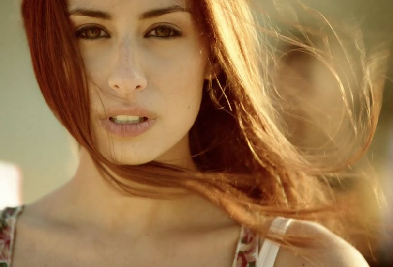 كل ما تريدين معرفته من اخبار ومعلومات وصور ووثائق عن  هبة طوجي 