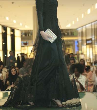 عرض لأحدث صيحات الموضة في دبي مول 