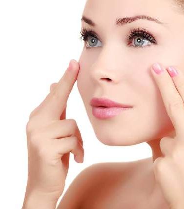طرق علاج تجاعيد العين | خلطات للتخلص من تجاعيد حول العين