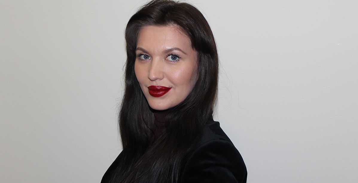 تعرفي على مقابلة ياسمينة مع أخصائية الماكياج الرئيسية لعلامة نارس Anastasia Ignatova