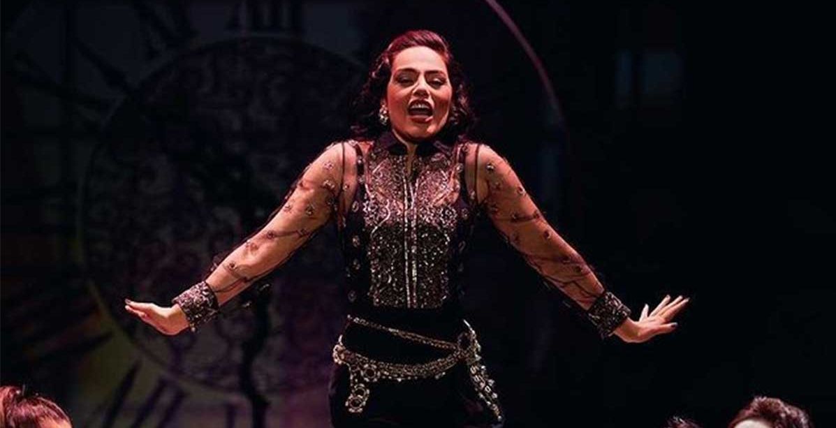 الكشف عن موعد انطلاق مسرحية كوكو شانيل التي تؤديها شريهان