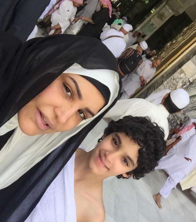 صور احلام بدون مكياج