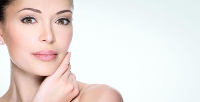 أسرع خلطات لتبيض البشره بسهولة