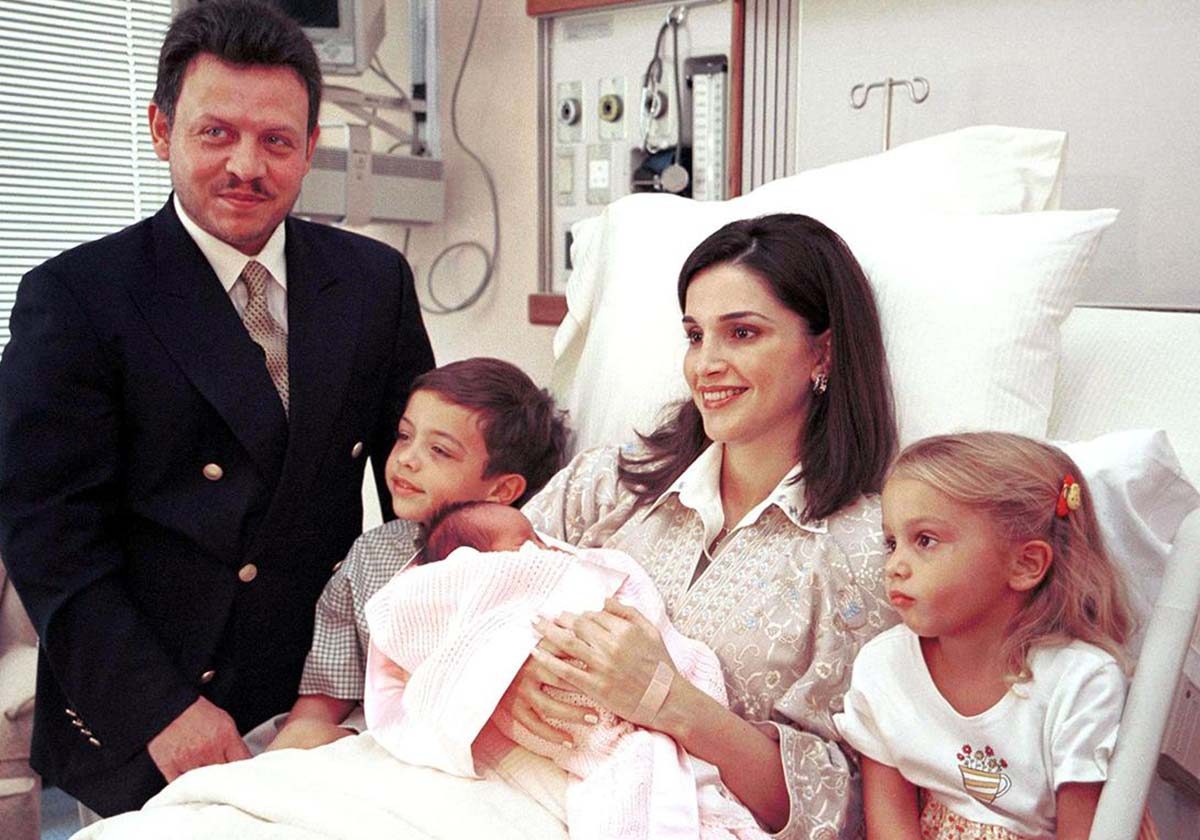 الملكة رانيا عند ولادة الأميرة سلمى