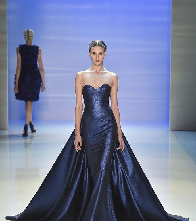 فستان جورج حبيقة هذا قد يكون خيار ساندرا بولوك للسجادة الحمراء