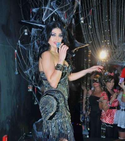haifa-wehbe-roberto-cavalli-dubai-7