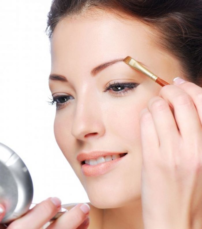 رسم الحواجب بدون تشقير