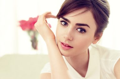 كل ما تريدين معرفته من اخبار ومعلومات وصور ووثائق عن ليلي كولينز 