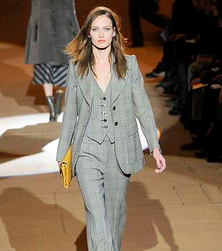 marc-jacobs-plaided-suit-11-10-2010