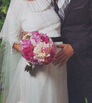  درو باريمور وثوب زفاف بسيط من شانيل
