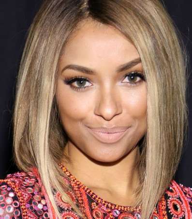 قصّة الشّعر القصير بالغرّة الطّويلة