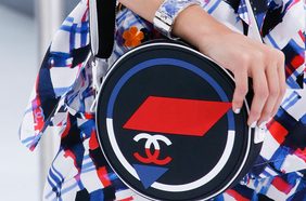 اليك شنط CHANEL لصيف 2016