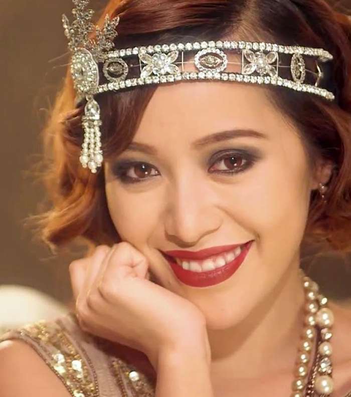 صور تسريحات شعر كلاسيكية لفتيات العشرينيات