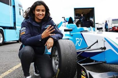 إنجاز عالمي جديد للسائقة السعودية ريما الجفالي في الفورمولا 3