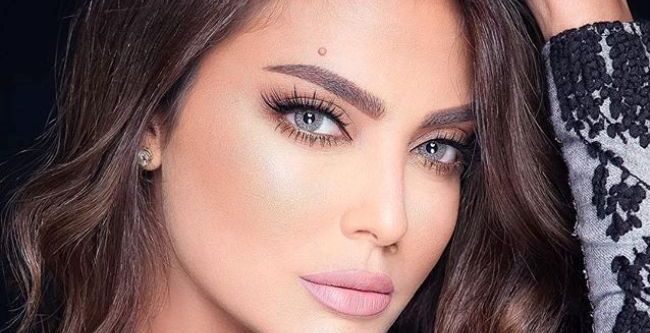 أسرع خطوات وضع المكياج بالترتيب 