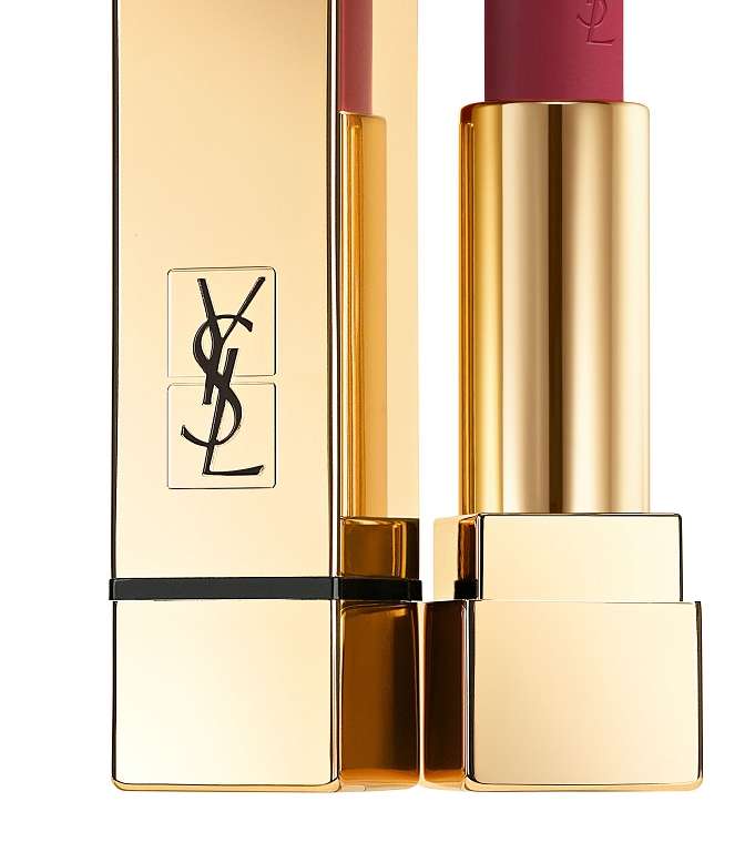 التألّق يرافق دوماً مستحضرات ماكياج إيف سان لوران