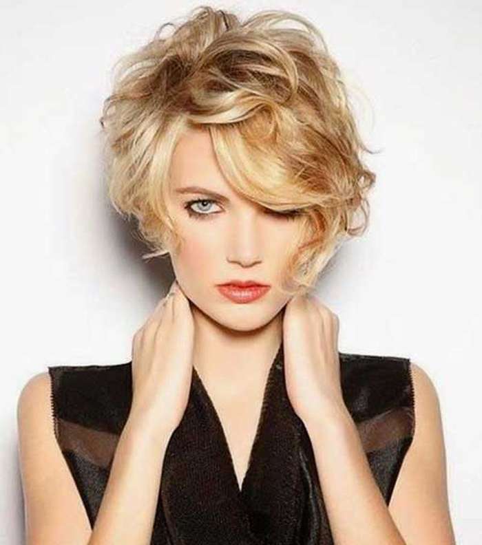 صور قصات شعر قصير جديده