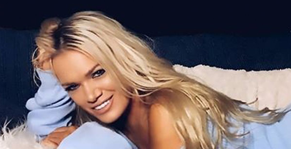 جدة خمسينية تبدو في عمر الثلاثين من دون بوتوكس أو عمليات وأسرارها أسهل من المتوقع!