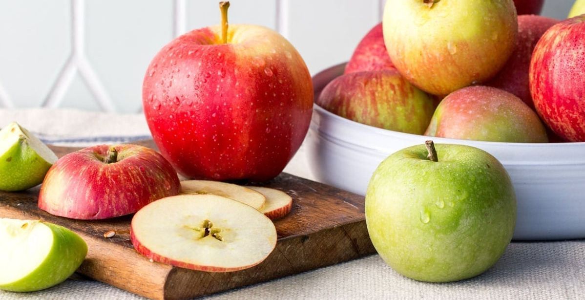 عدد السعرات الحرارية في التفاح وفوائده