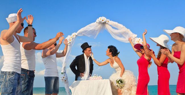 تخفيف الاعباء المادية عن المدعووين في حفل الزفاف | افضل تصرفات العروس 