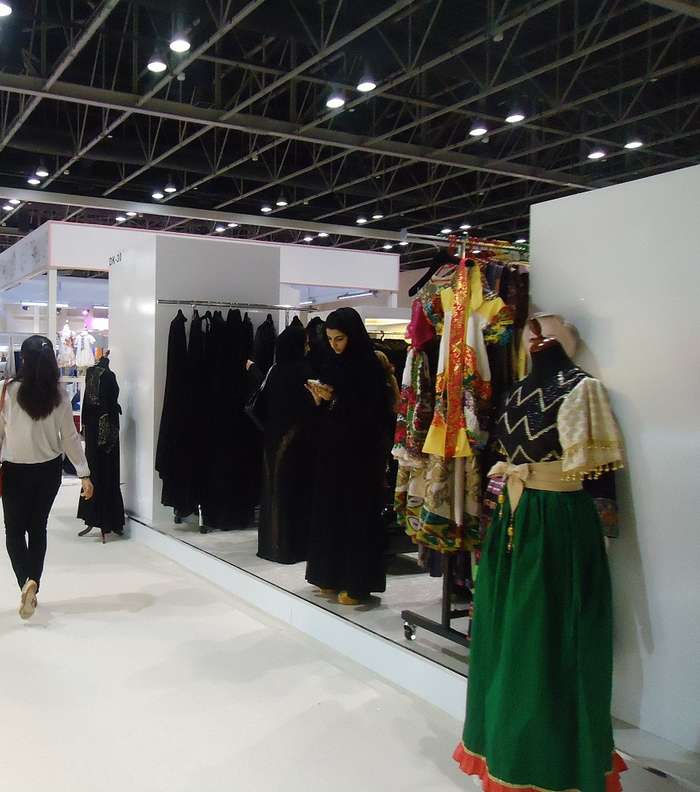 جولة في معرض العروس دبي 2013