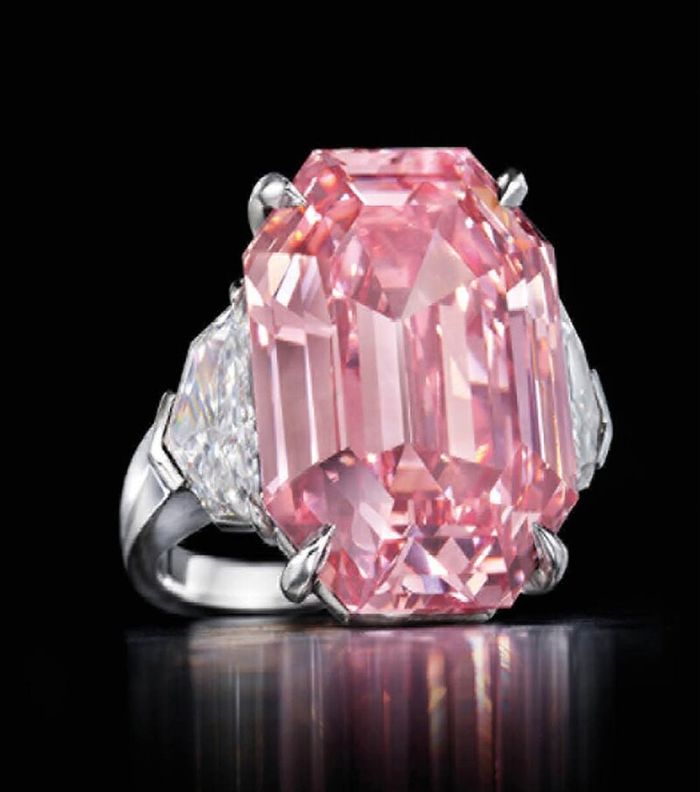 صور اغلى مجوهرات بالعالم