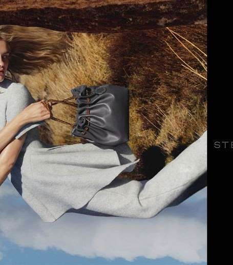 عارضة الازياء، Natalia Vodianova  تصور اعلان ستيلا ماكارتني لشتاء 2015