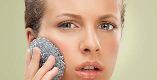 حيل العناية بالبشرة الجافّة