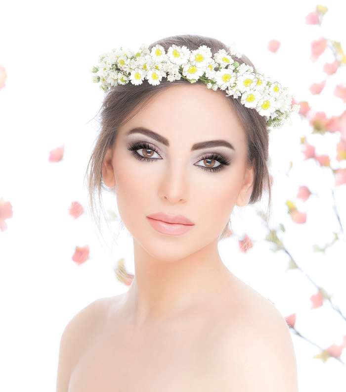 الأنوثة في أبهى صورها مع ماكياج زفاف أحمد قبيسي 