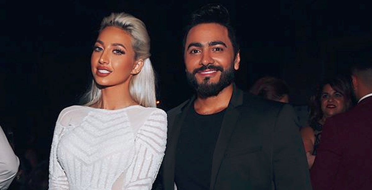 قبلة تامر حسني لموديل روز تشعل مواقع التواصل الاجتماعي... شاهدي الفيديو!
