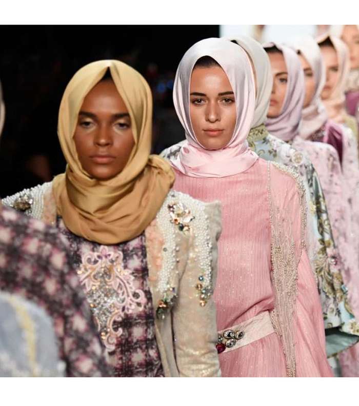 مجموعة Anniesa Hasibuan في اسبوع الموضة النيويوركي
