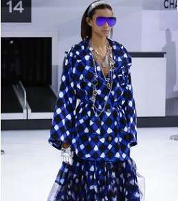 تعرفي على أجمل صيحات دار CHANEL لصيف 2016