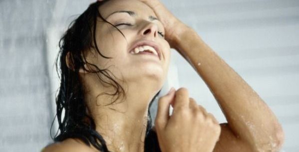 الاستحمام خلال الدورة الشهرية