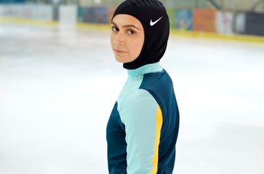 حملة "احلم بجنون" من Nike بالتعاون مع زهرة لاري تصل الى الإمارات العربية المتحدة