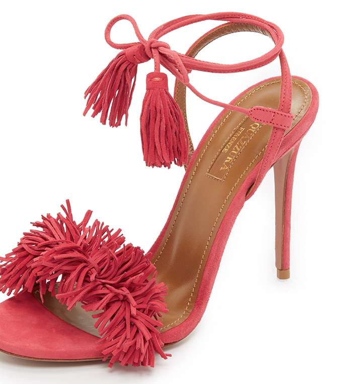 حذاء Aquazzura المزين بالشراريب باللون الاحمر لصيف 2016
