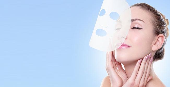 ماسكات منزلية لمكياج ناجح