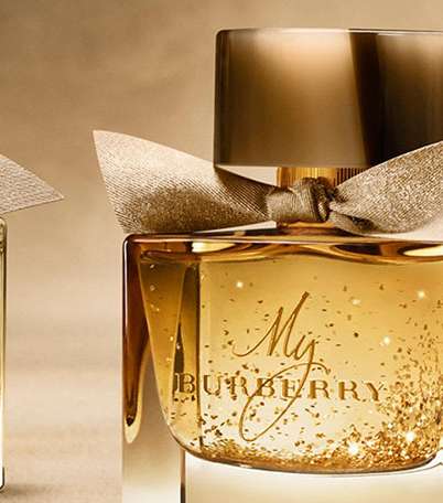 بالصور، عطر My Burberry  يزّين مجموعة ماكياج بريري لموسم الأعياد