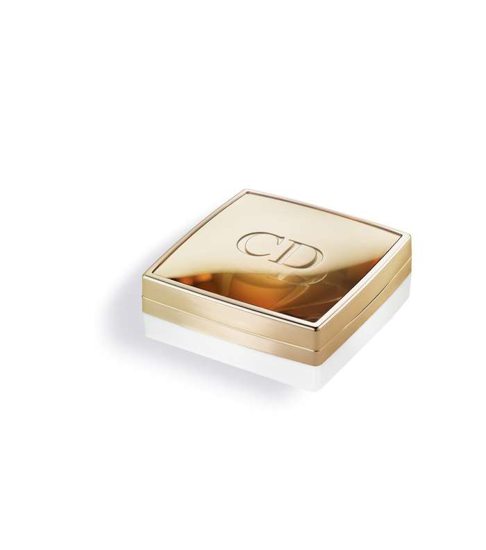 اعتمدي Dior Prestige White